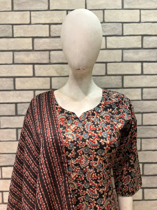 Cotton printed salwar suit