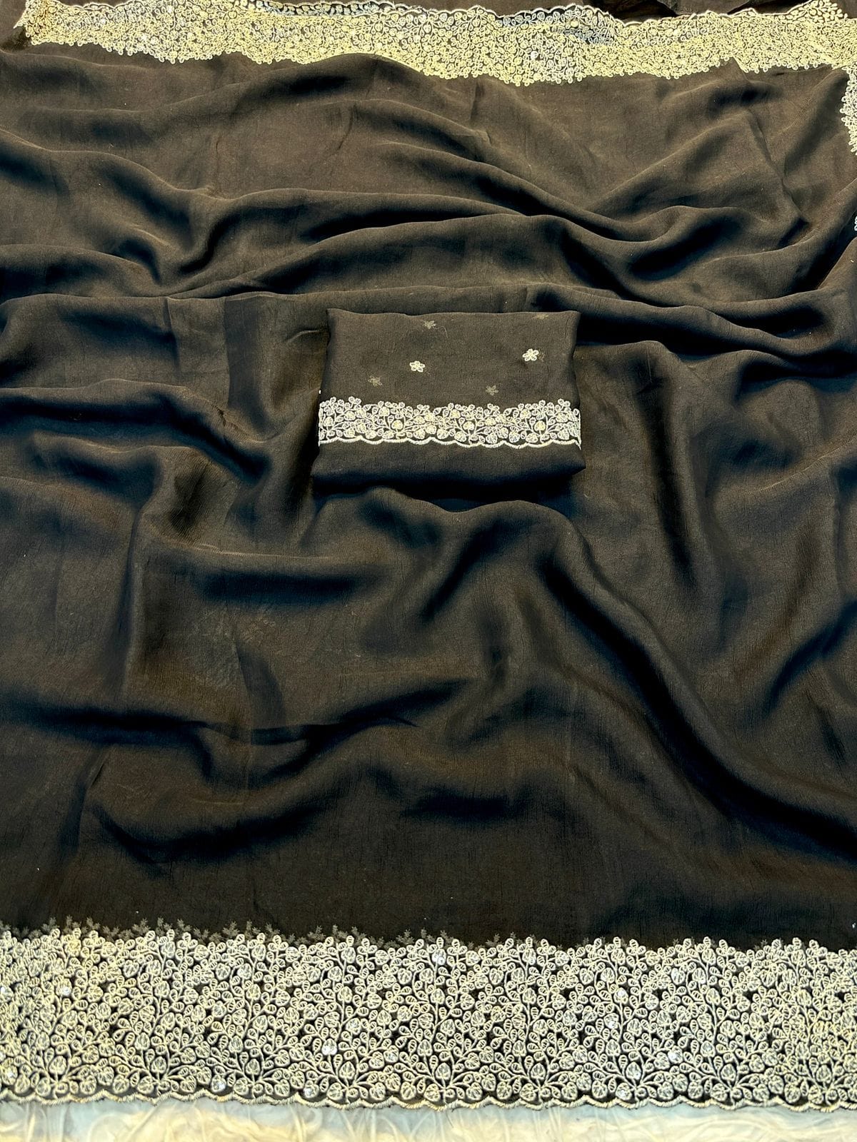 Soft Crush Silk Fabric Saree