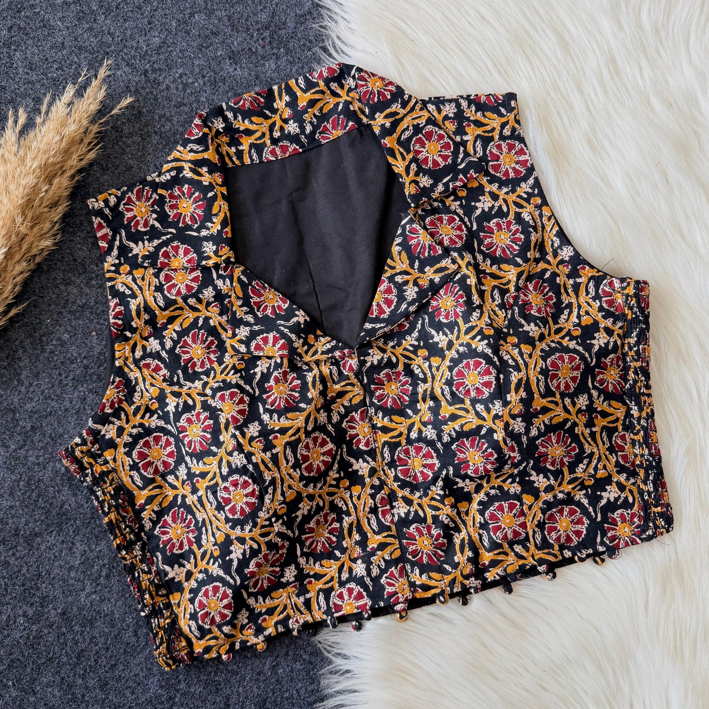 Beautiful hand block print with side elastic ready made blouse