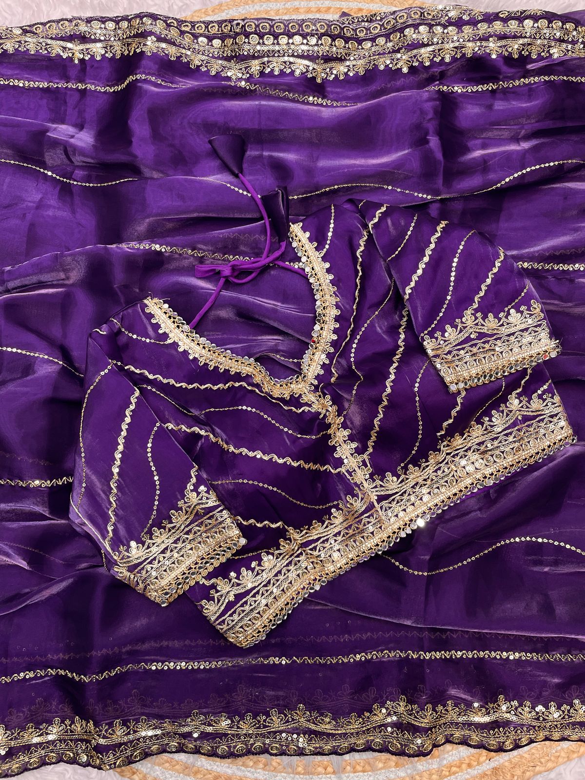 Pure Zimmy Choo Satin Saree