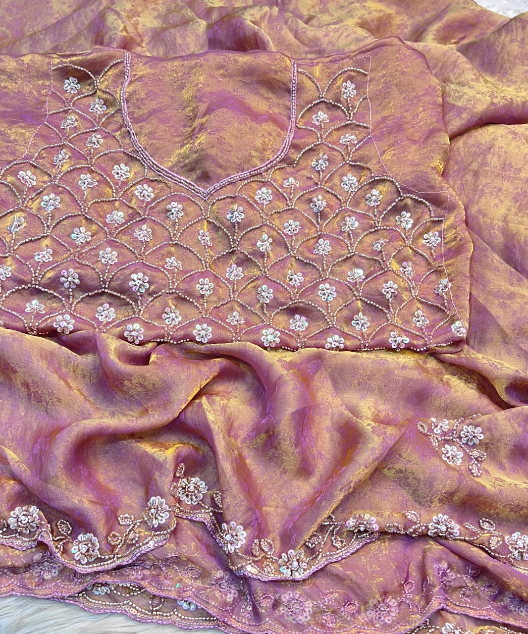 Fancy Space Silk Self Jequard Weaving Fabric Saree