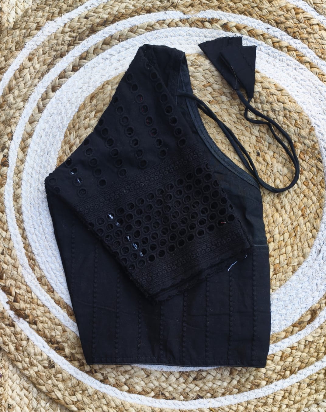 Hakoba round neck ready made blouse