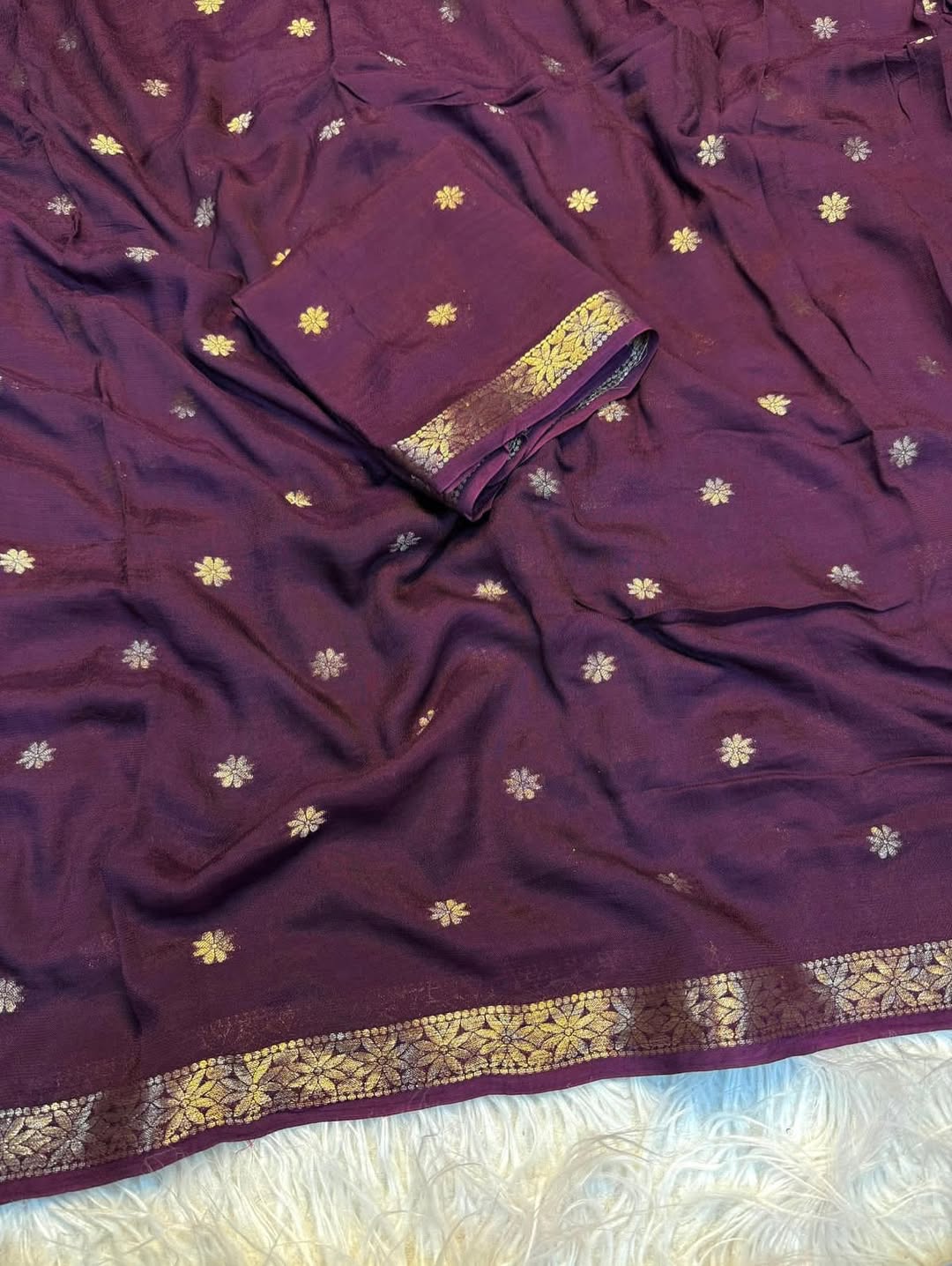 Pure viscose  weaving  jacquard saree