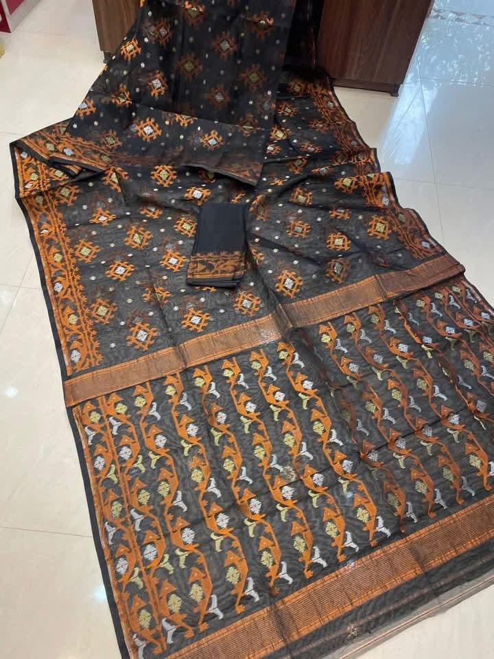 EXCLUSIVE ZARI WORK JAMDANI SAREE