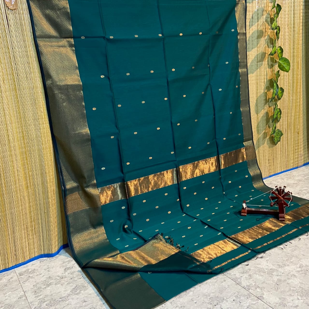 HANDLOOM MAHESHWARI COTTON SILK SAREE