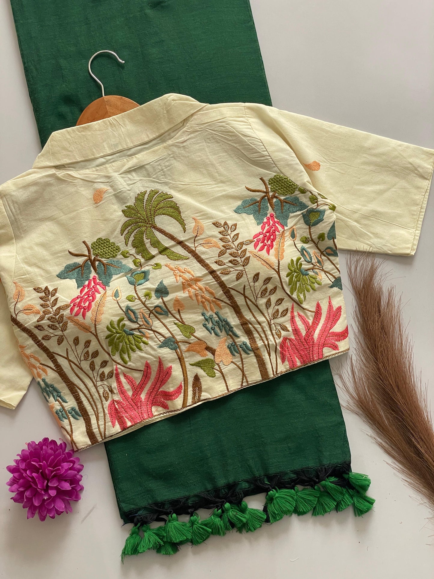 PRESENTING ORIGINAL COTTON COLLAR NECK BLOUSE WITH COTTON SAREE