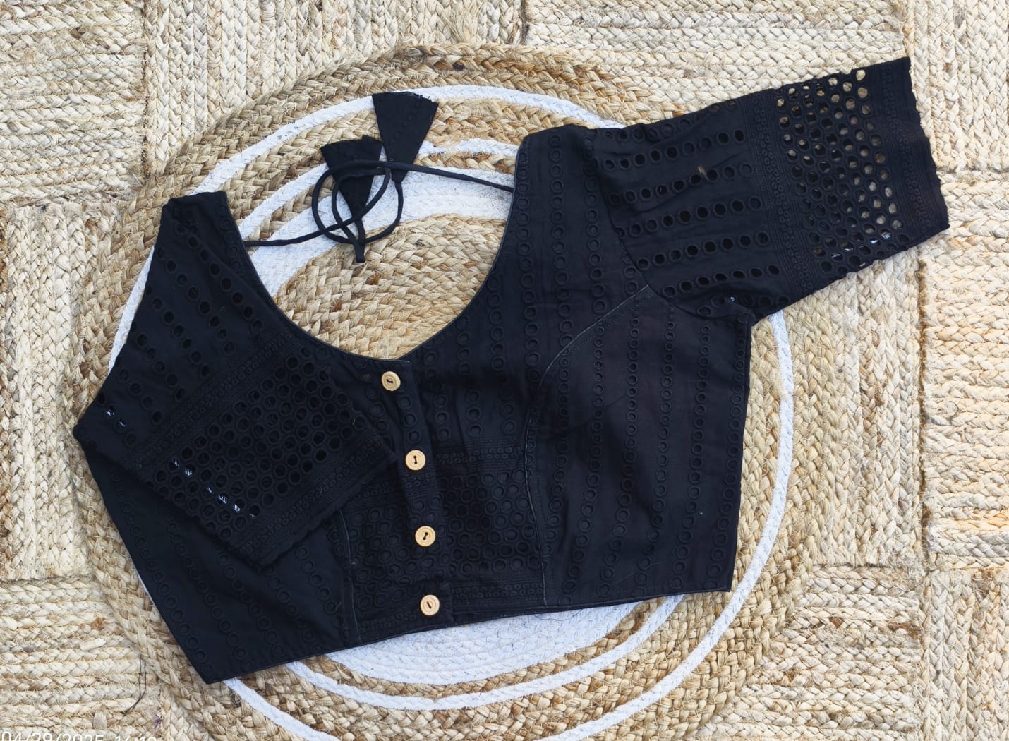 Hakoba round neck ready made blouse