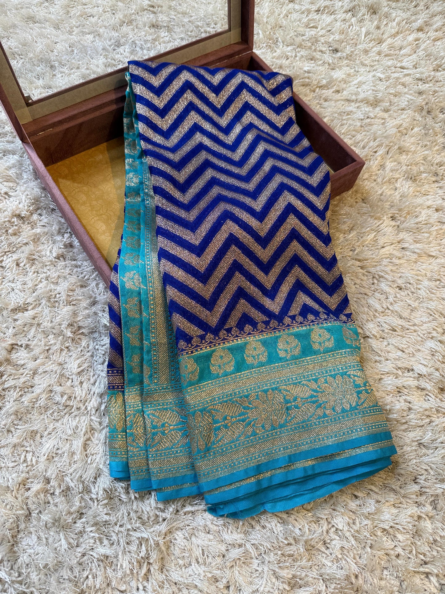 Handloom Banarasi Katan Georgette Silk Saree