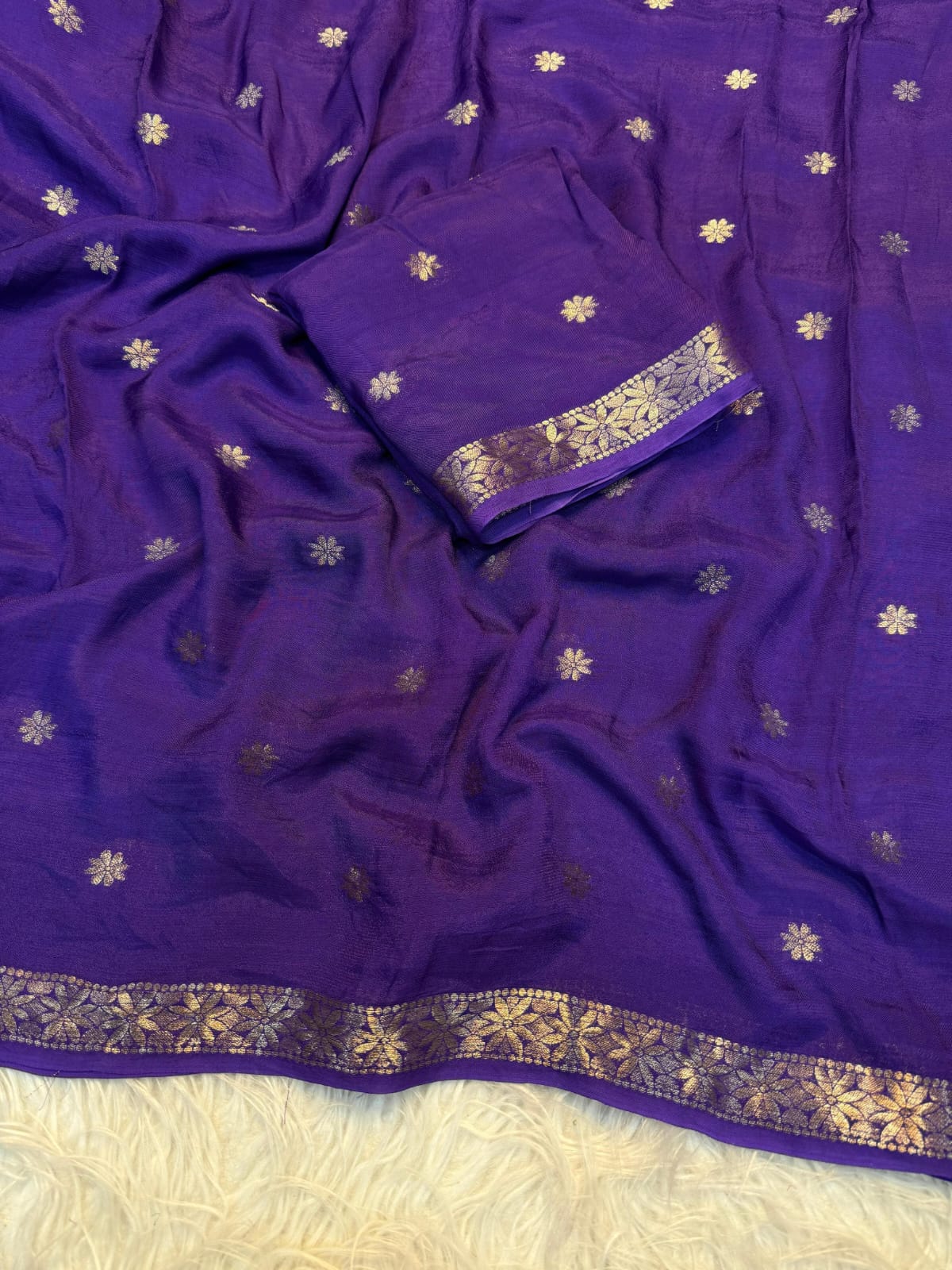 Pure viscose  weaving  jacquard saree