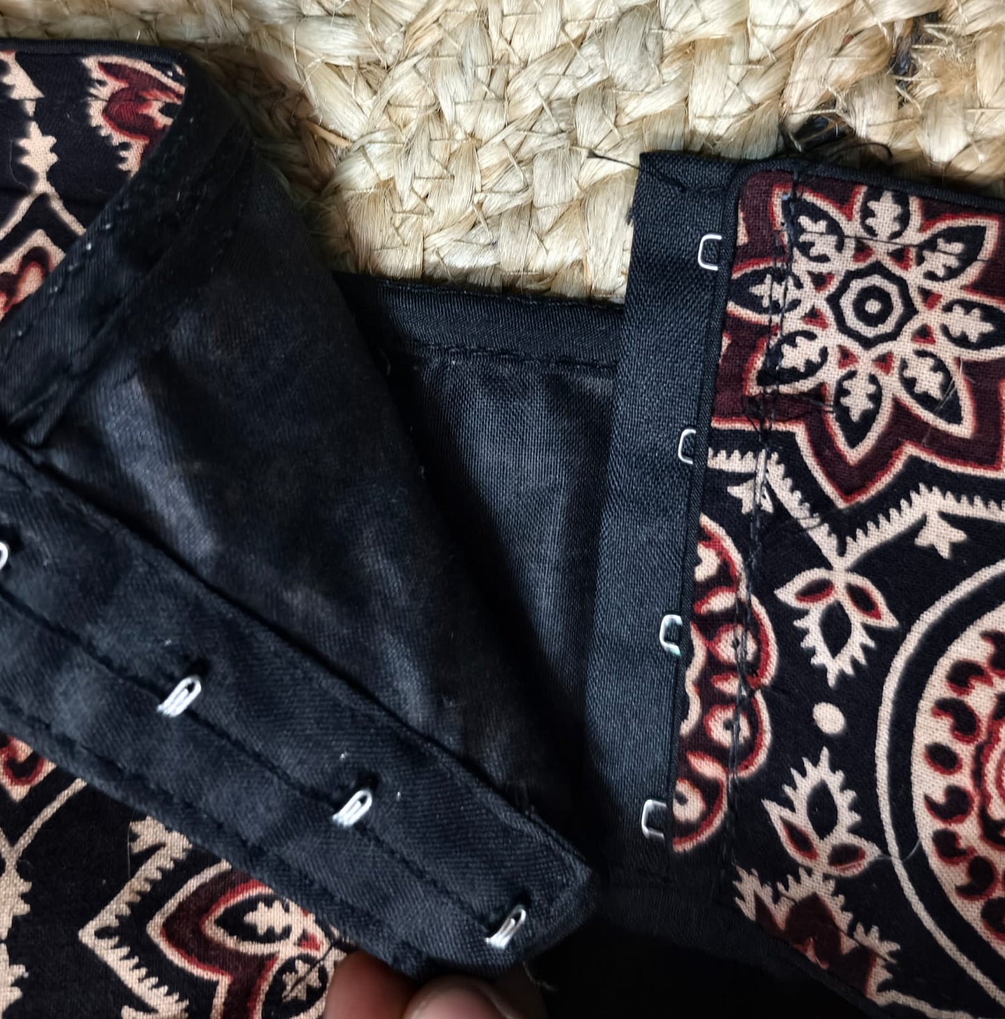 AJRAKH SHOLDER STRAPS/ NUDDLUS - PREMIUM READY MADE BLOUSE