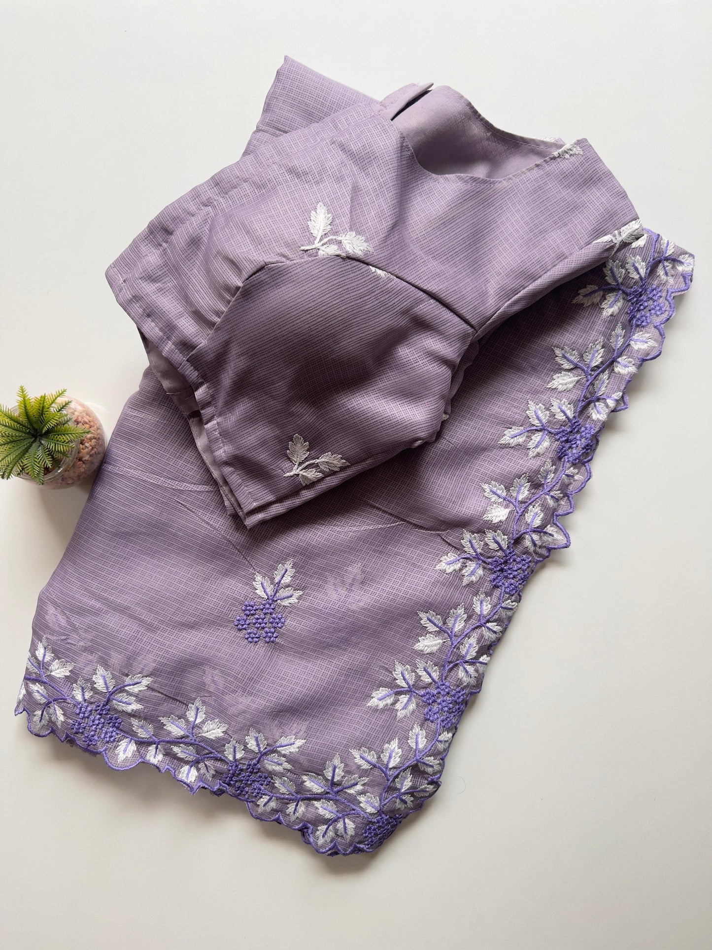 Kota doriya with multy thread work and sclap border sarees