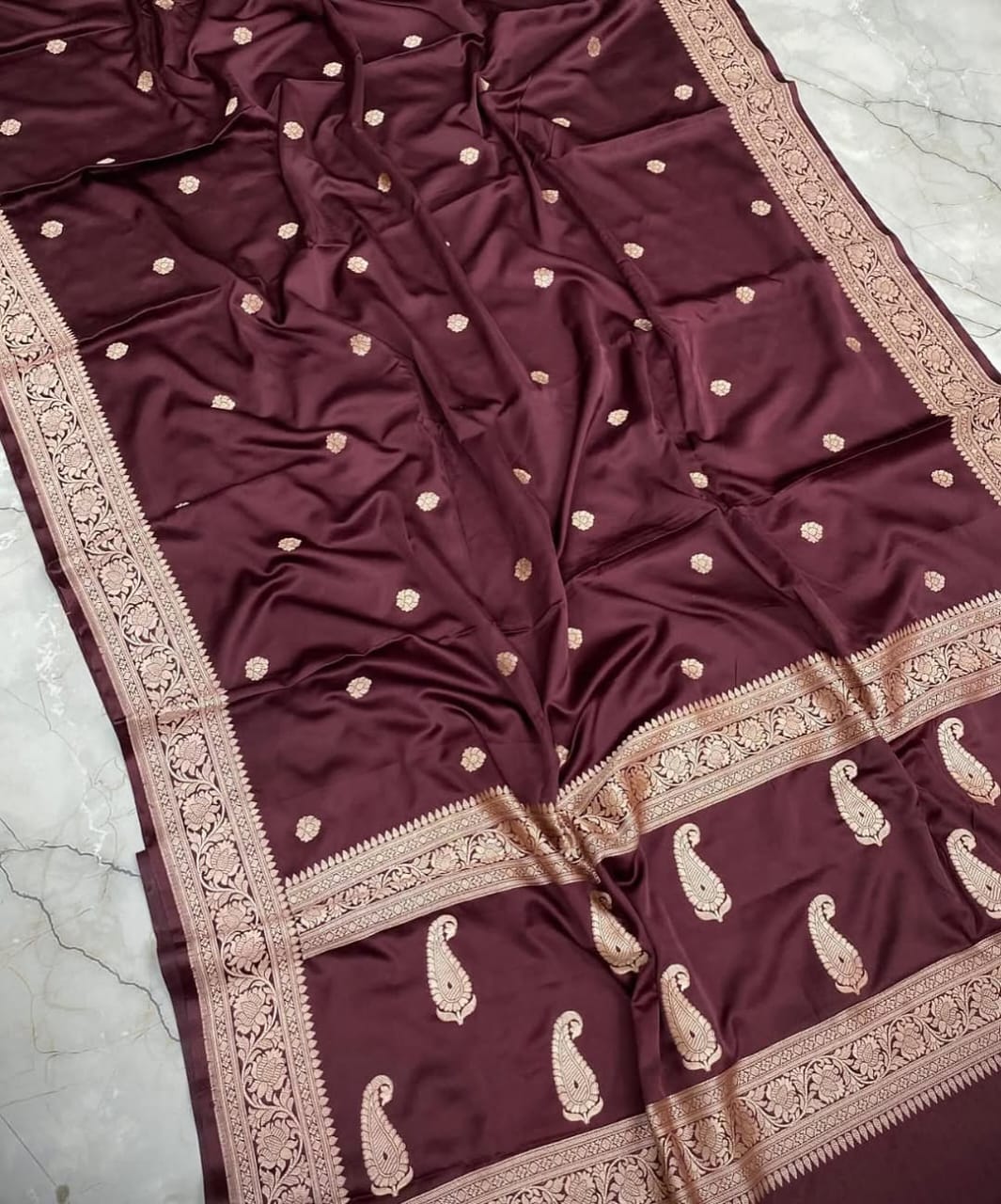 Soft Tissue all over booti weave saree
