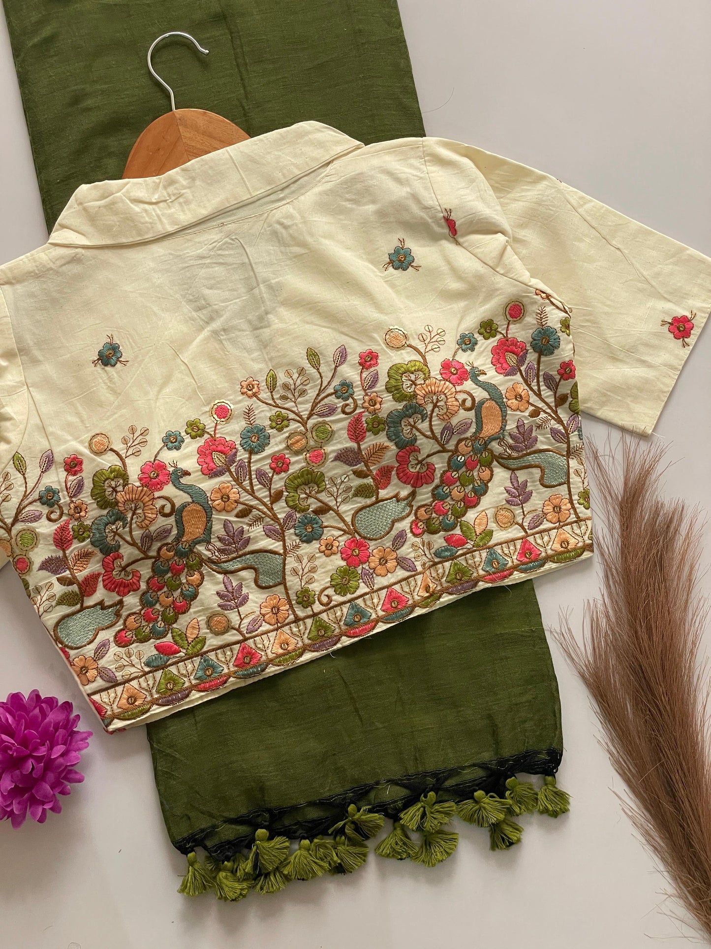 PRESENTING ORIGINAL COTTON COLLAR NECK BLOUSE WITH COTTON SAREE