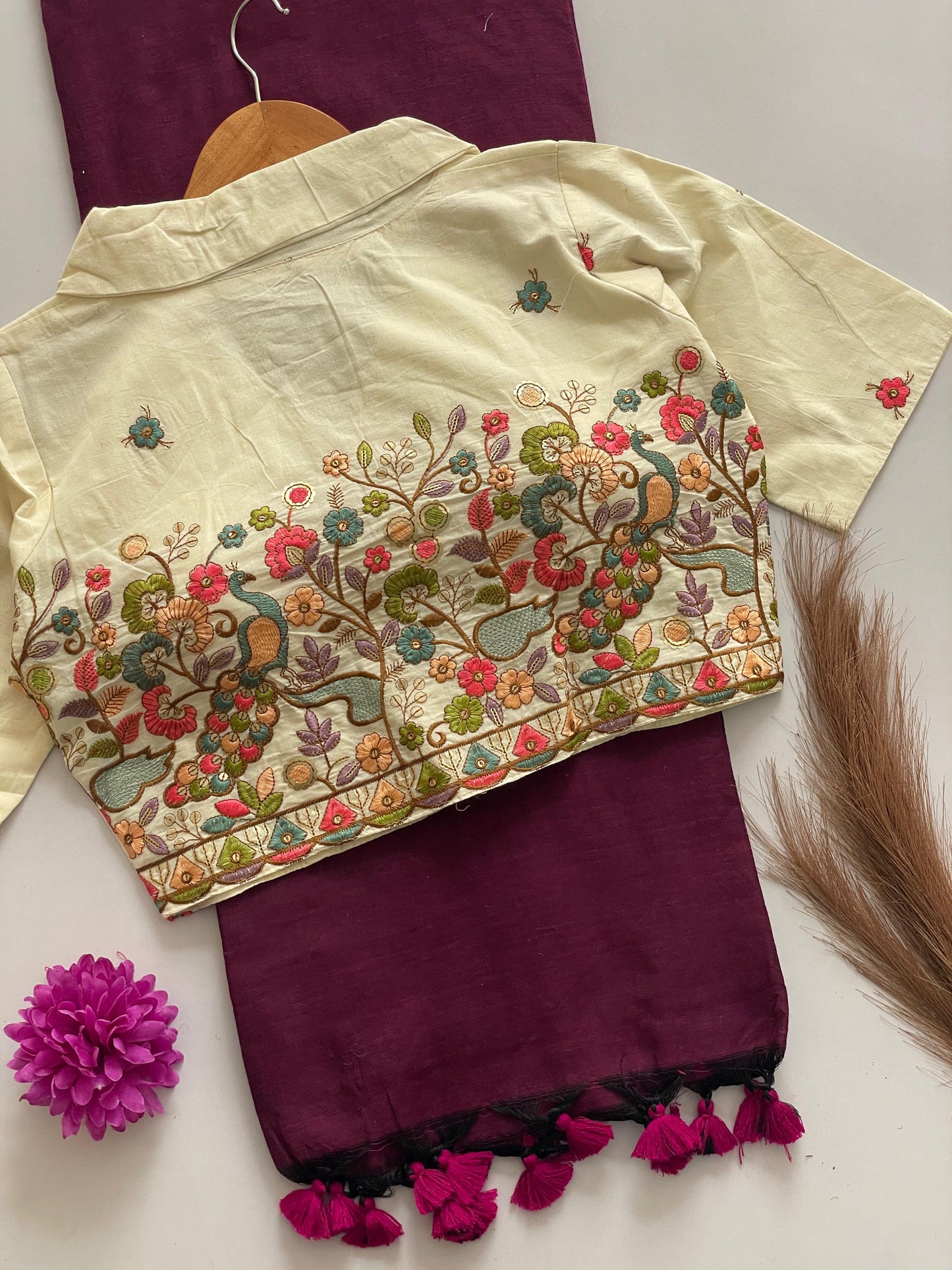 PRESENTING ORIGINAL COTTON COLLAR NECK BLOUSE WITH COTTON SAREE