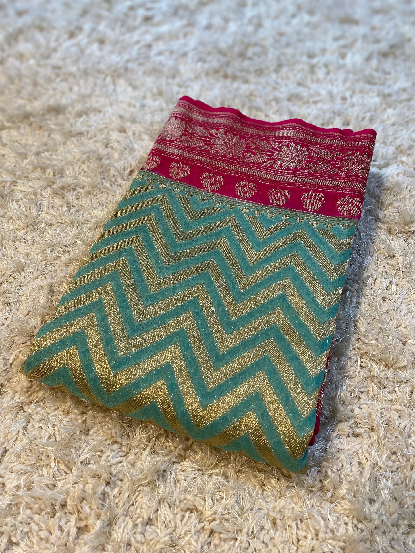 Handloom Banarasi Katan Georgette Silk Saree