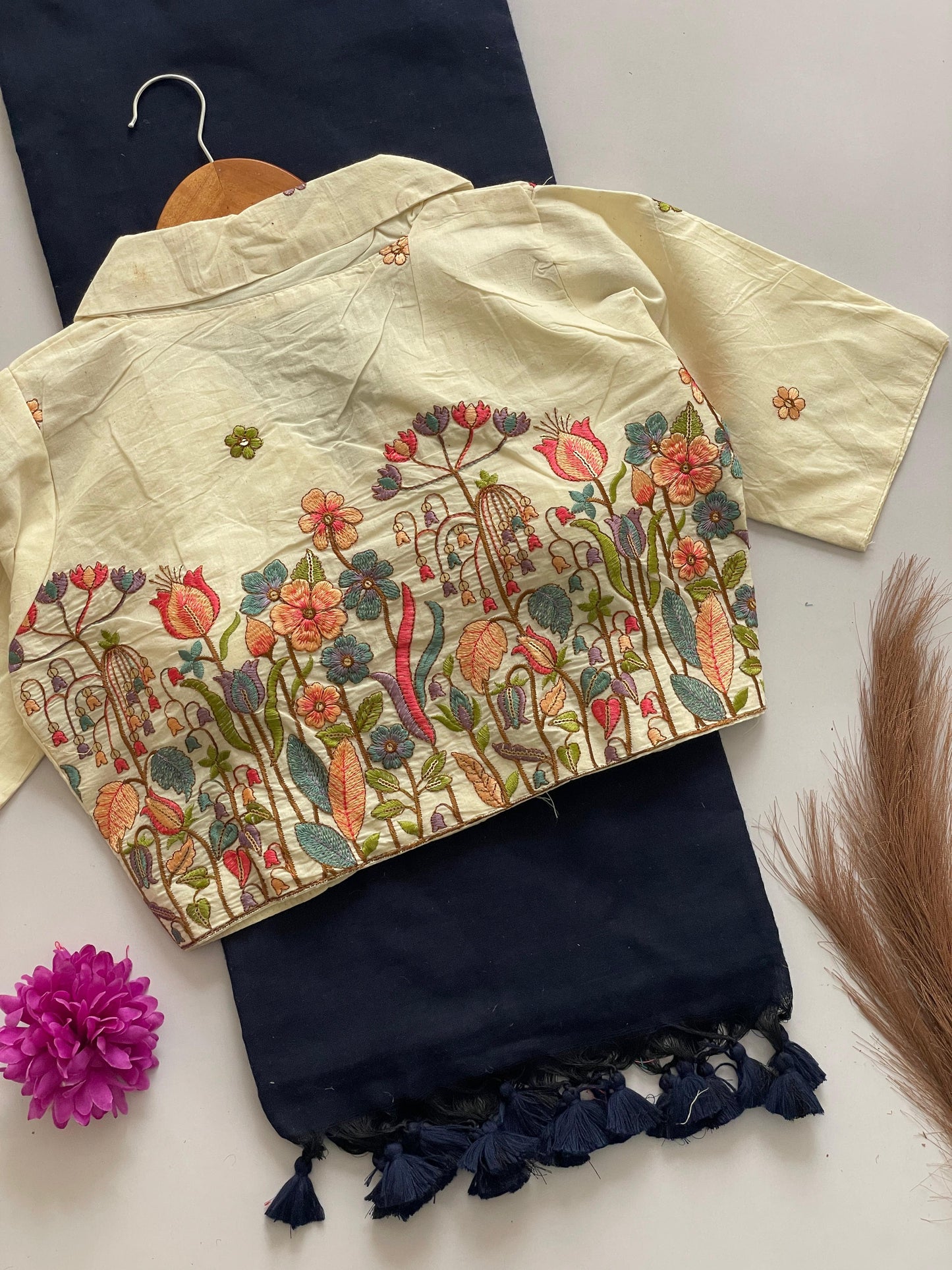 PRESENTING ORIGINAL COTTON COLLAR NECK BLOUSE WITH COTTON SAREE