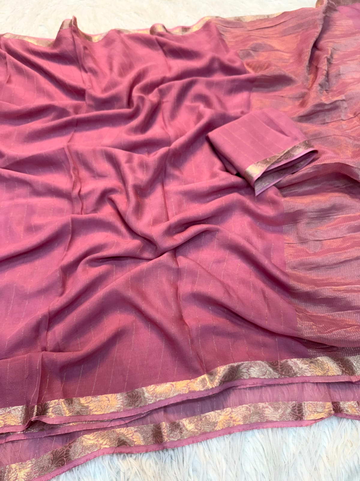 Viscose Georgette chit pallu Saree