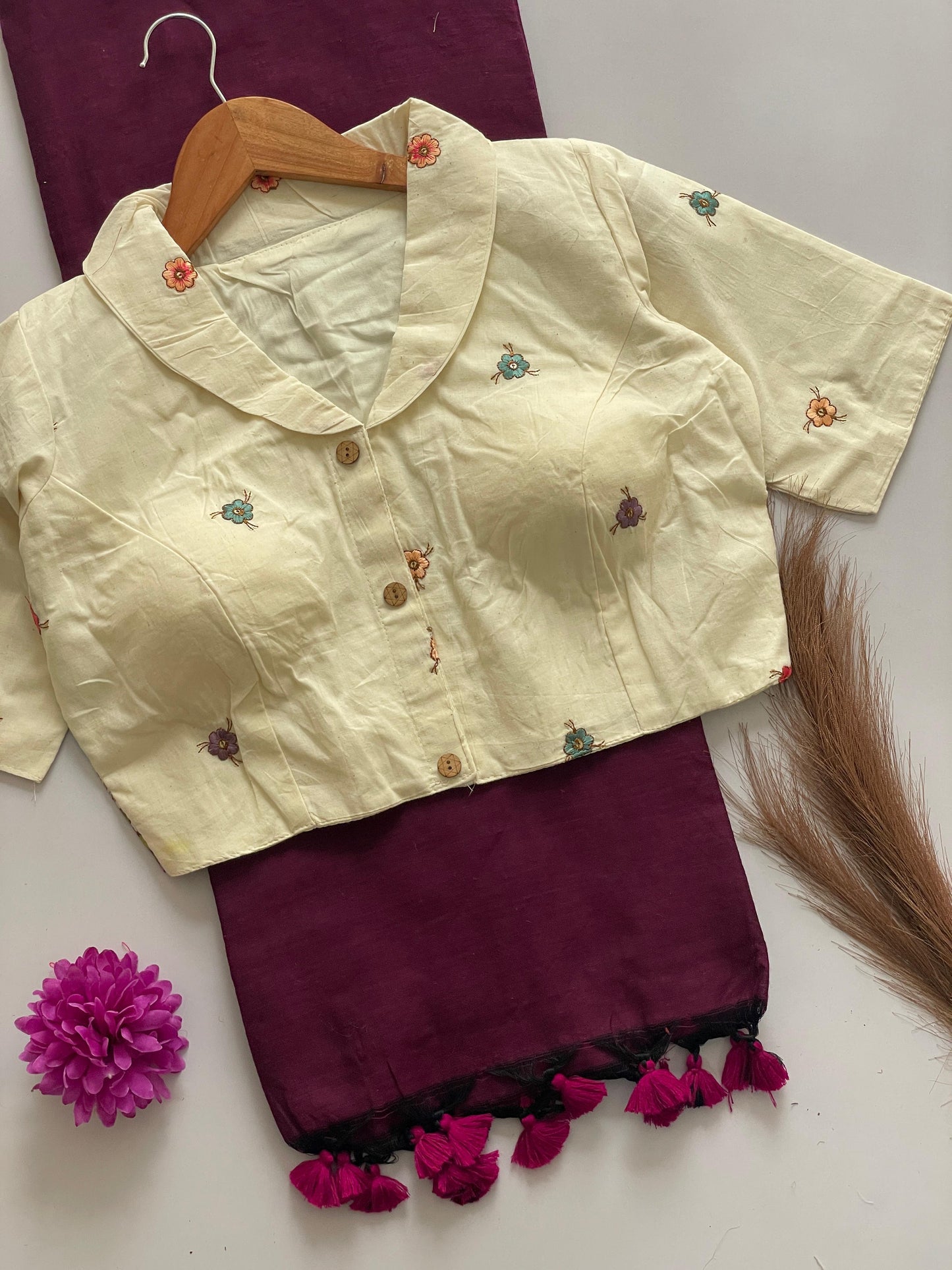PRESENTING ORIGINAL COTTON COLLAR NECK BLOUSE WITH COTTON SAREE