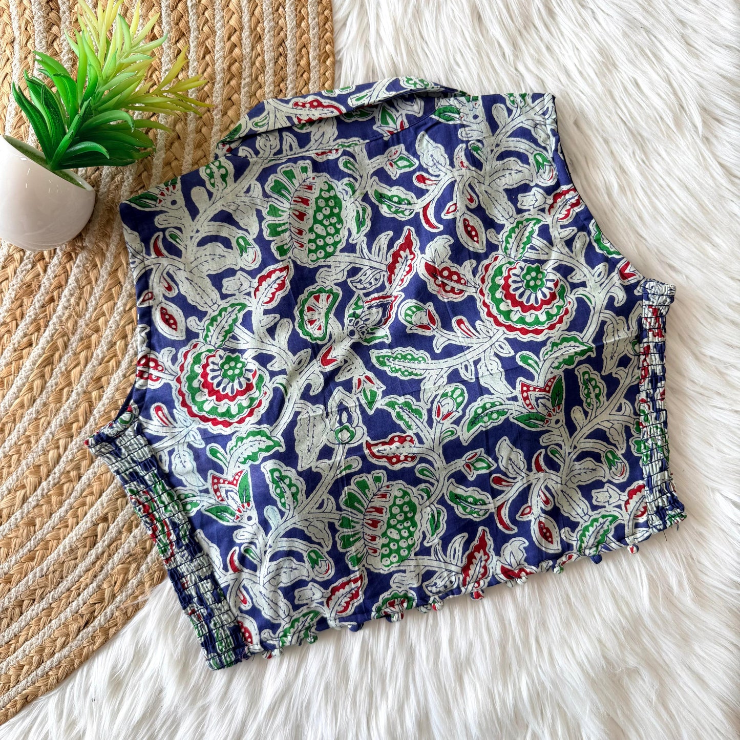 Beautiful hand block print with side elastic ready made blouse