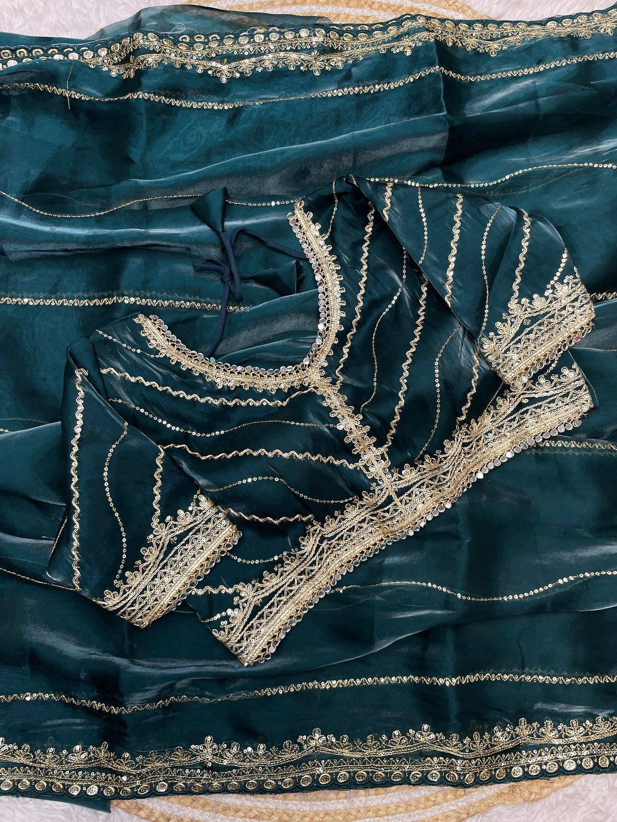 Pure Zimmy Choo Satin Saree