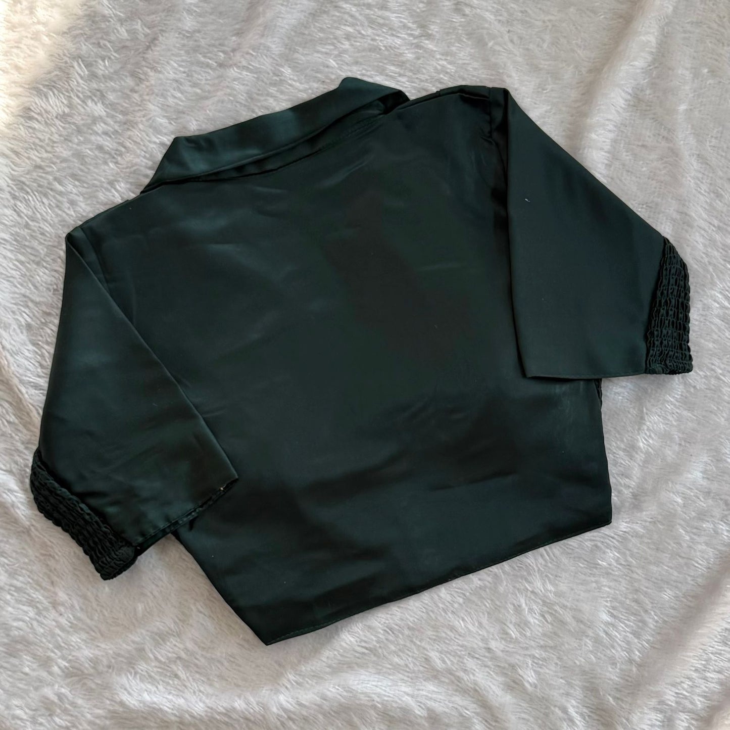 Soft silk fabric with elastic attach for better fitting ready made blouse