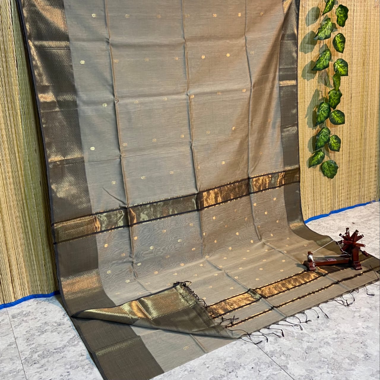 HANDLOOM MAHESHWARI COTTON SILK SAREE