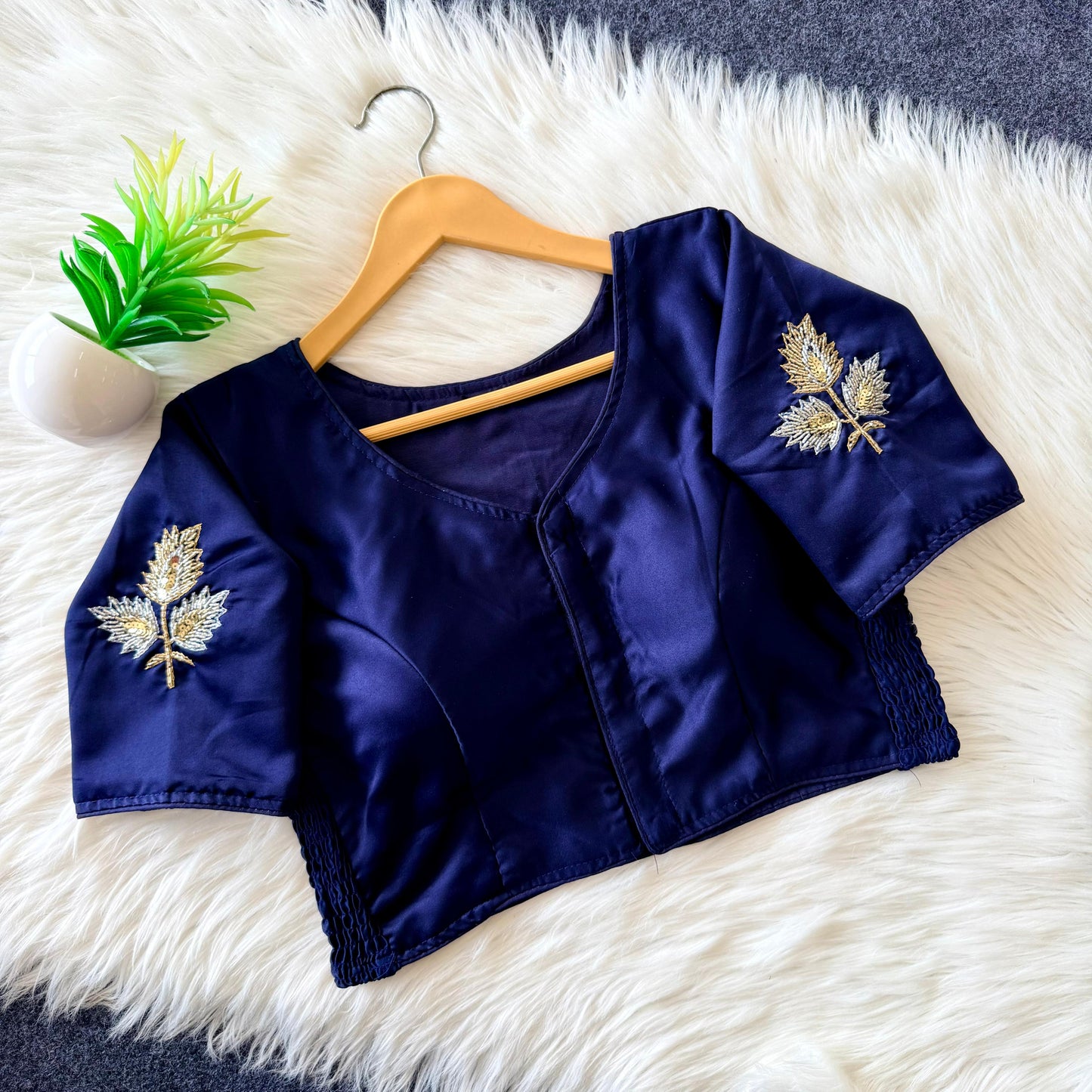 Beautiful zardosi with two tone kardana work all over with side elastic ready made blouse