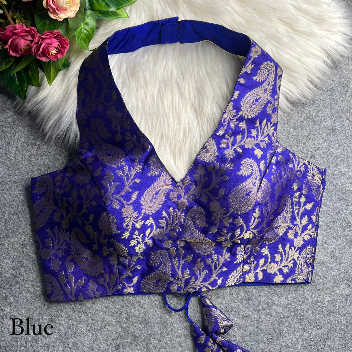 Heavy zari banarasi ready made blouse