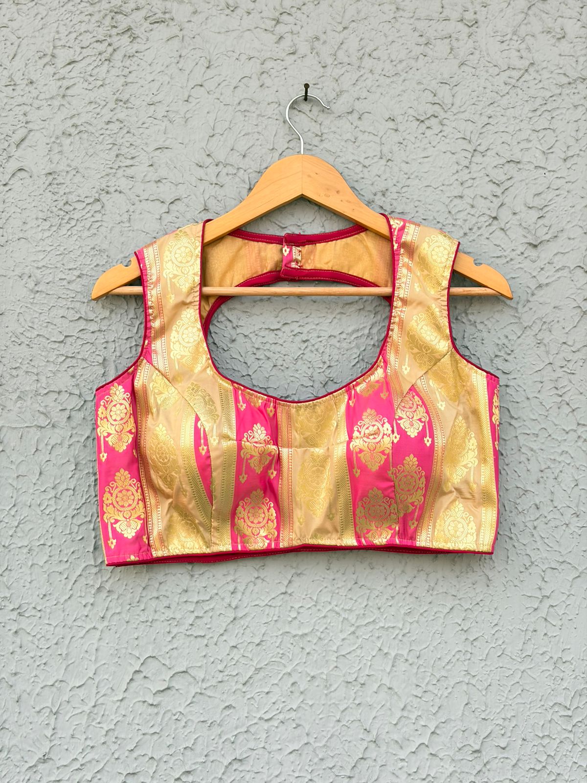 High quality Brocade sleeveless designer blouse