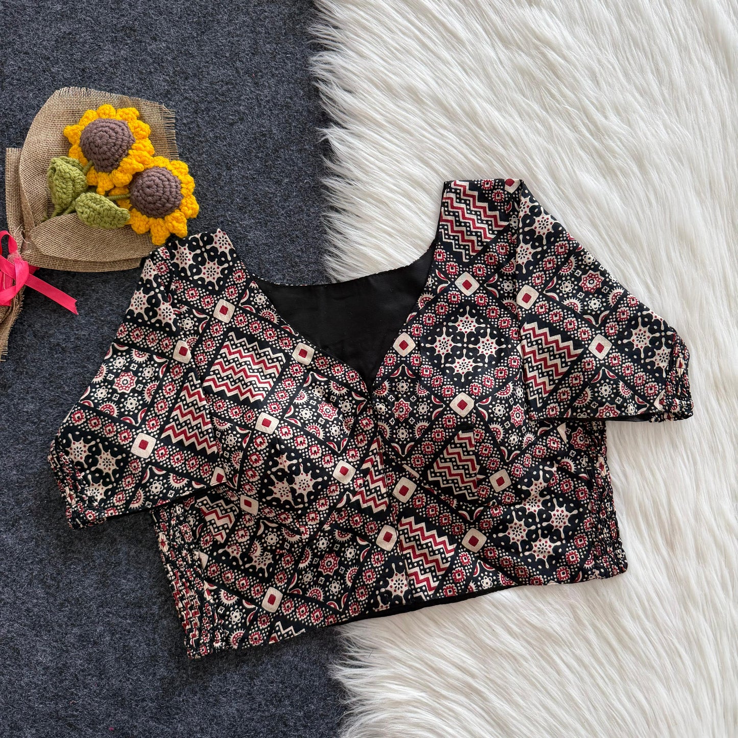 Beautiful hand block print with side elastic ready made blouse