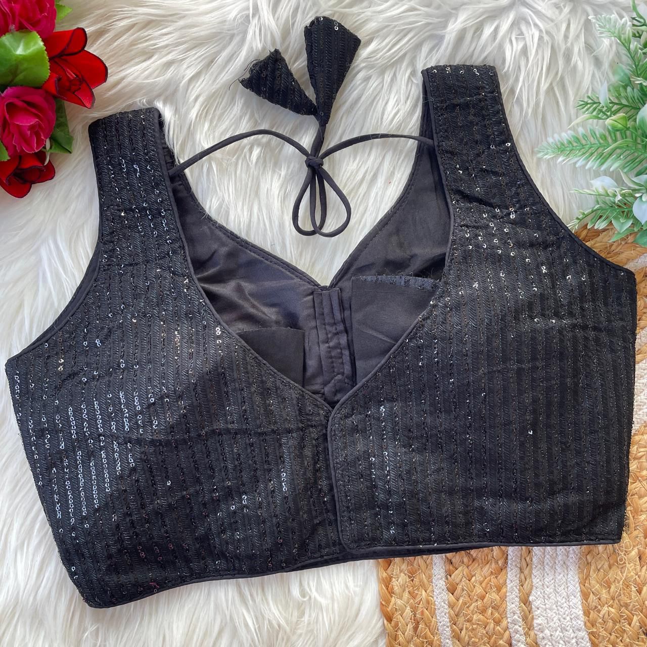 Georgette sleeveless ready made blouse