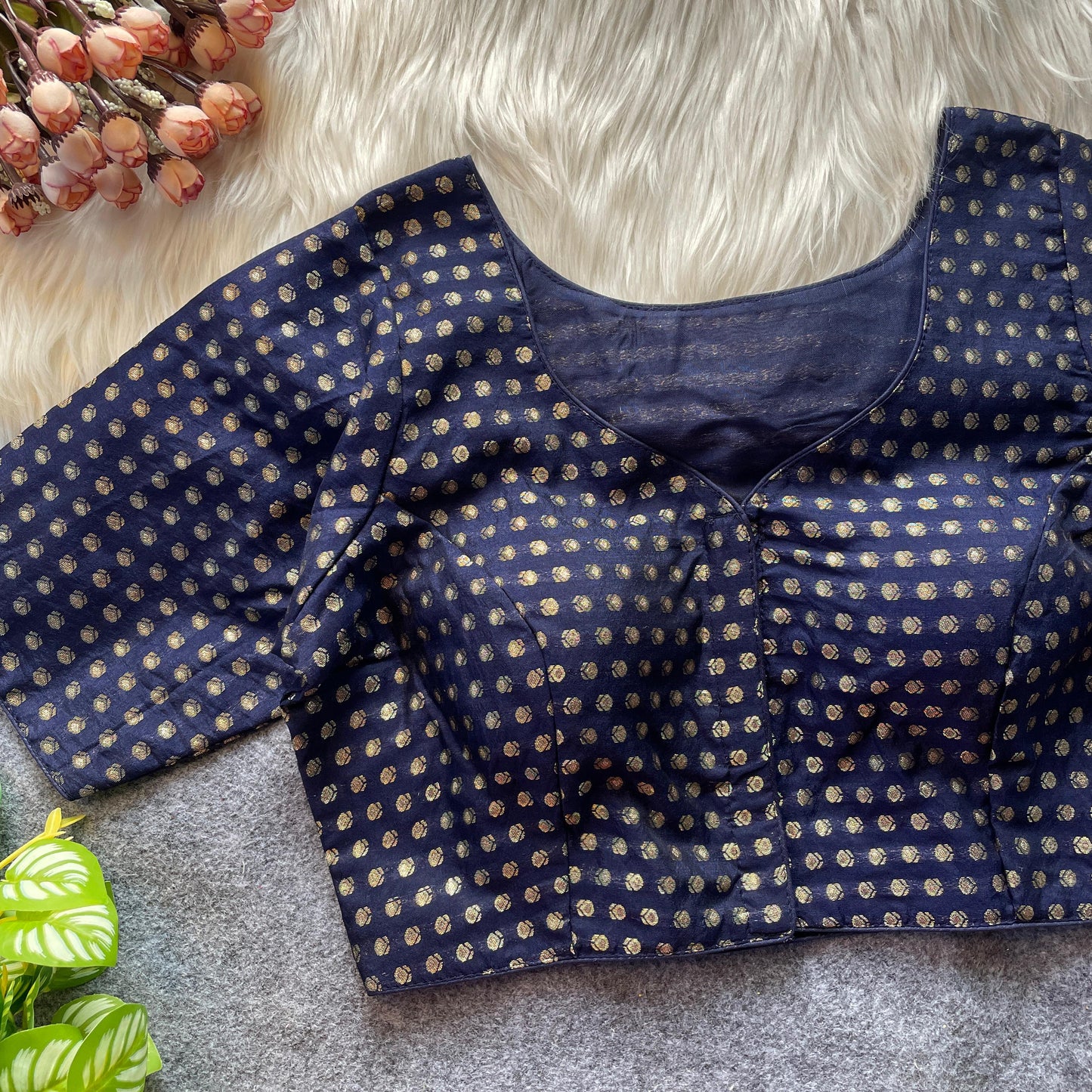 Heavy Jecard buti fancy ready made blouse