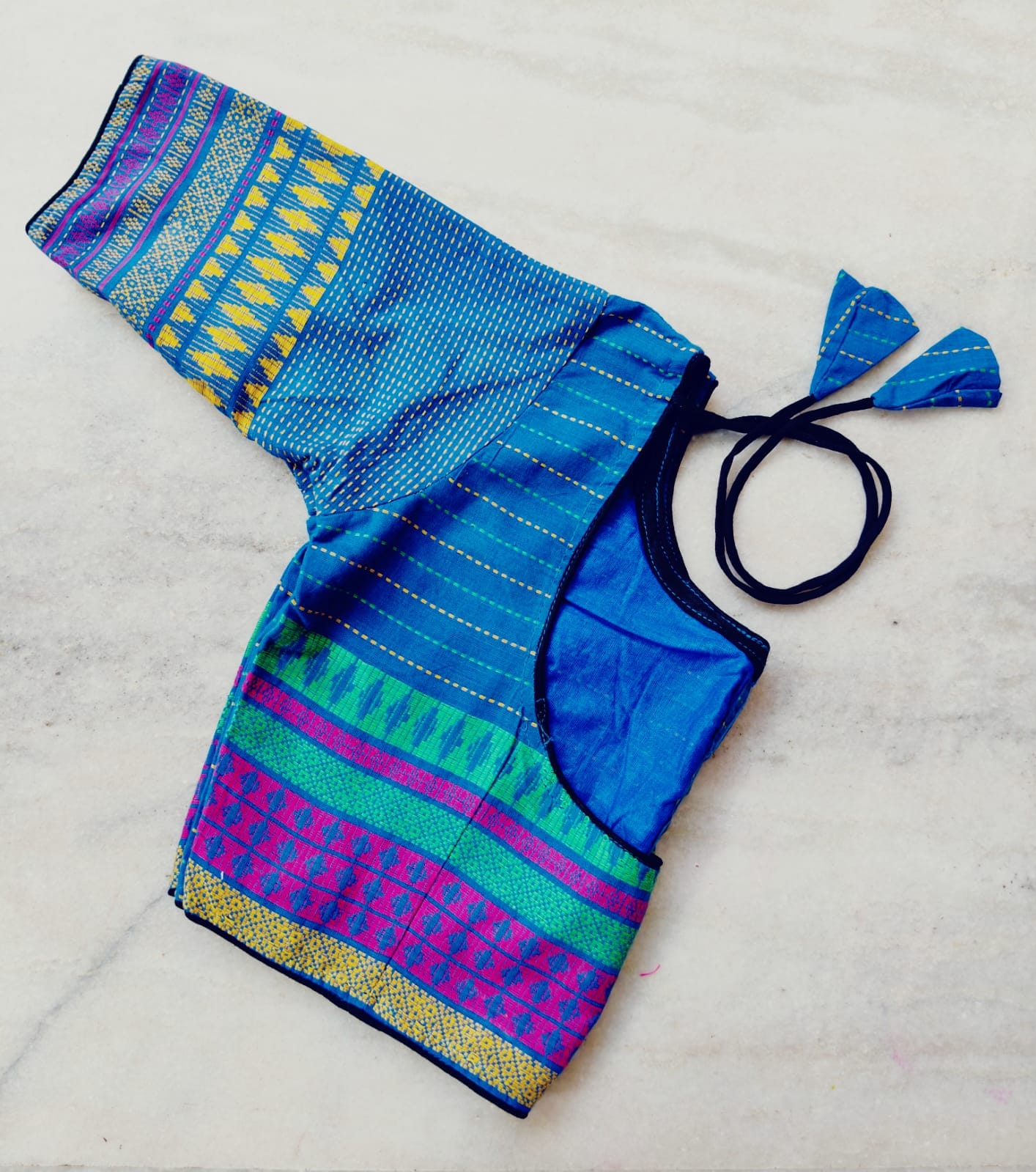 Exclusive Beghumpuri Boutique Touch round neck ready made blouse