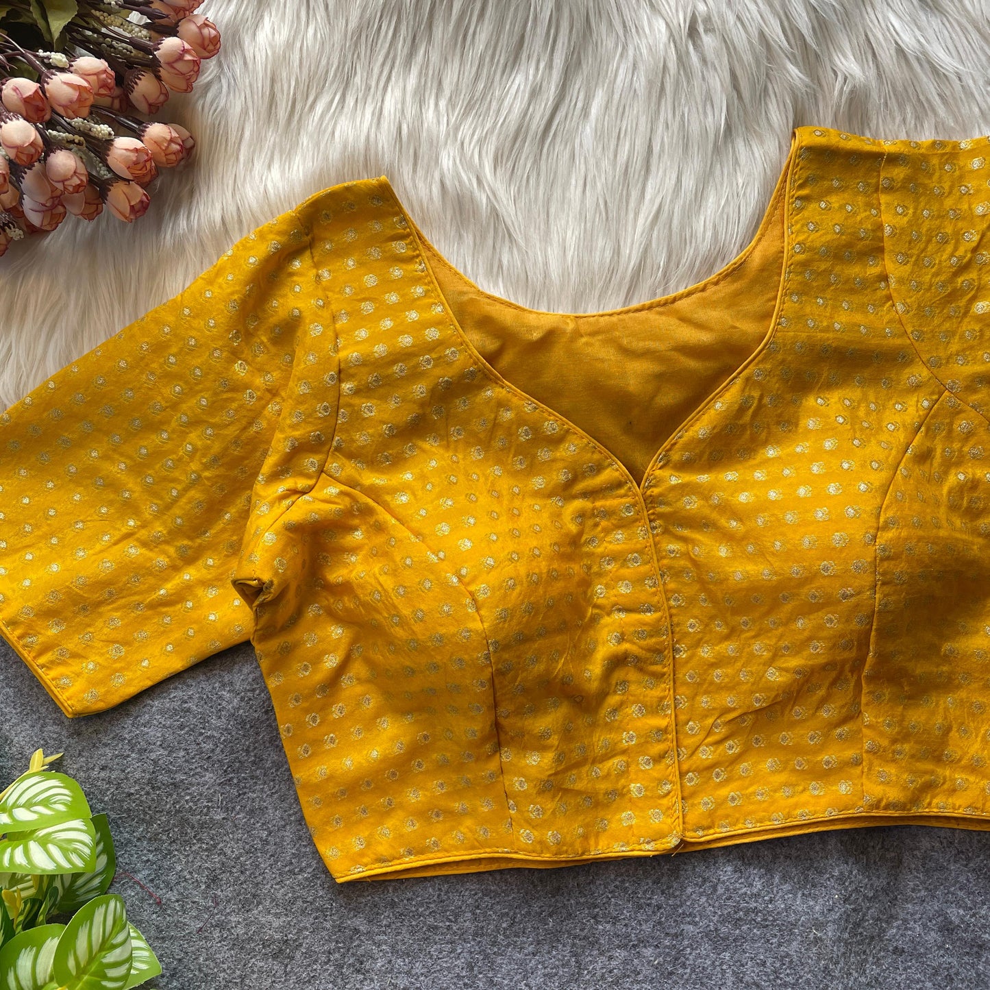 Heavy Jecard buti fancy ready made blouse