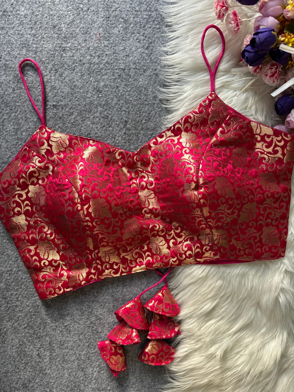 Jacquard silk sleeveless ready made blouse