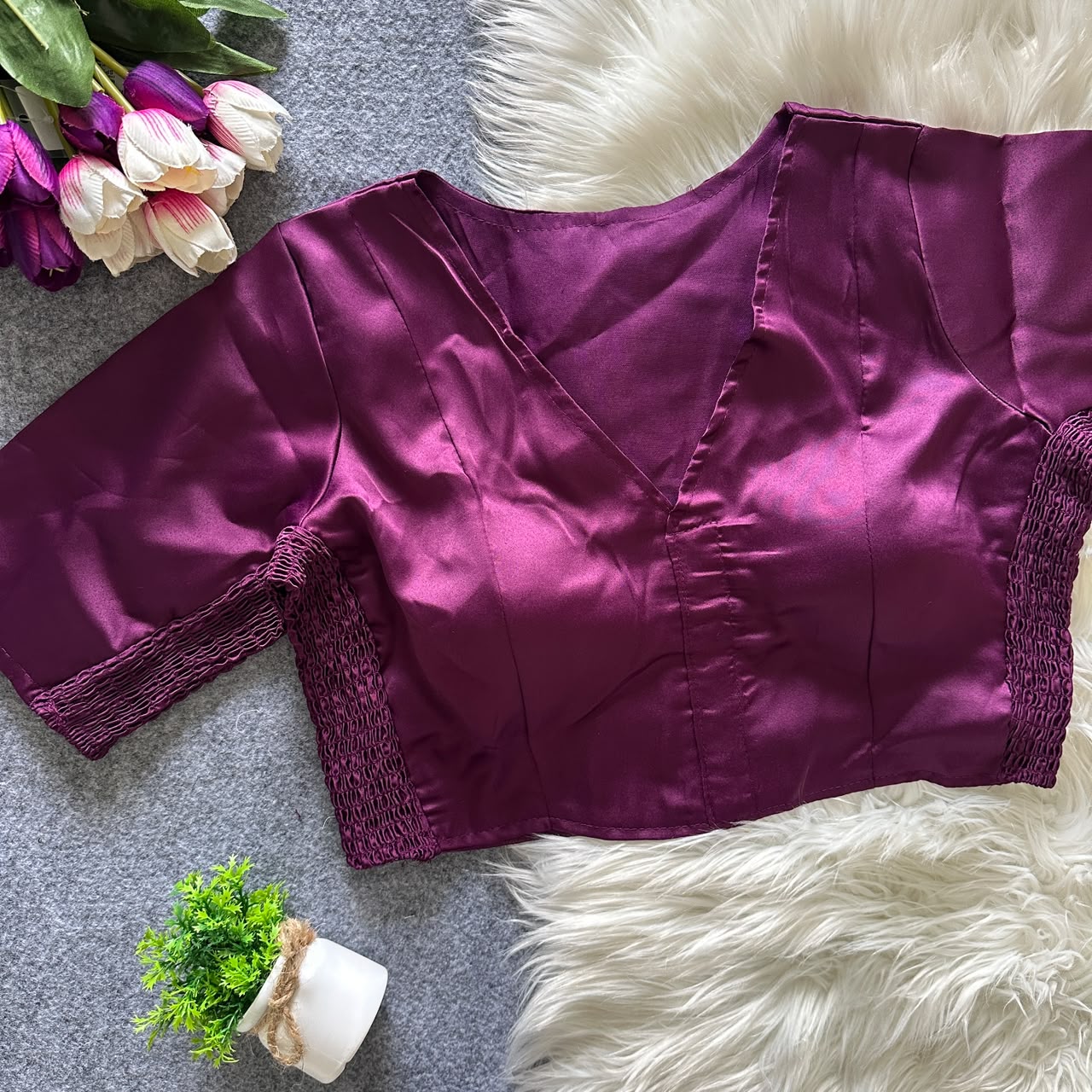 Soft silk fabric with elastic attach for better fitting ready made blouse