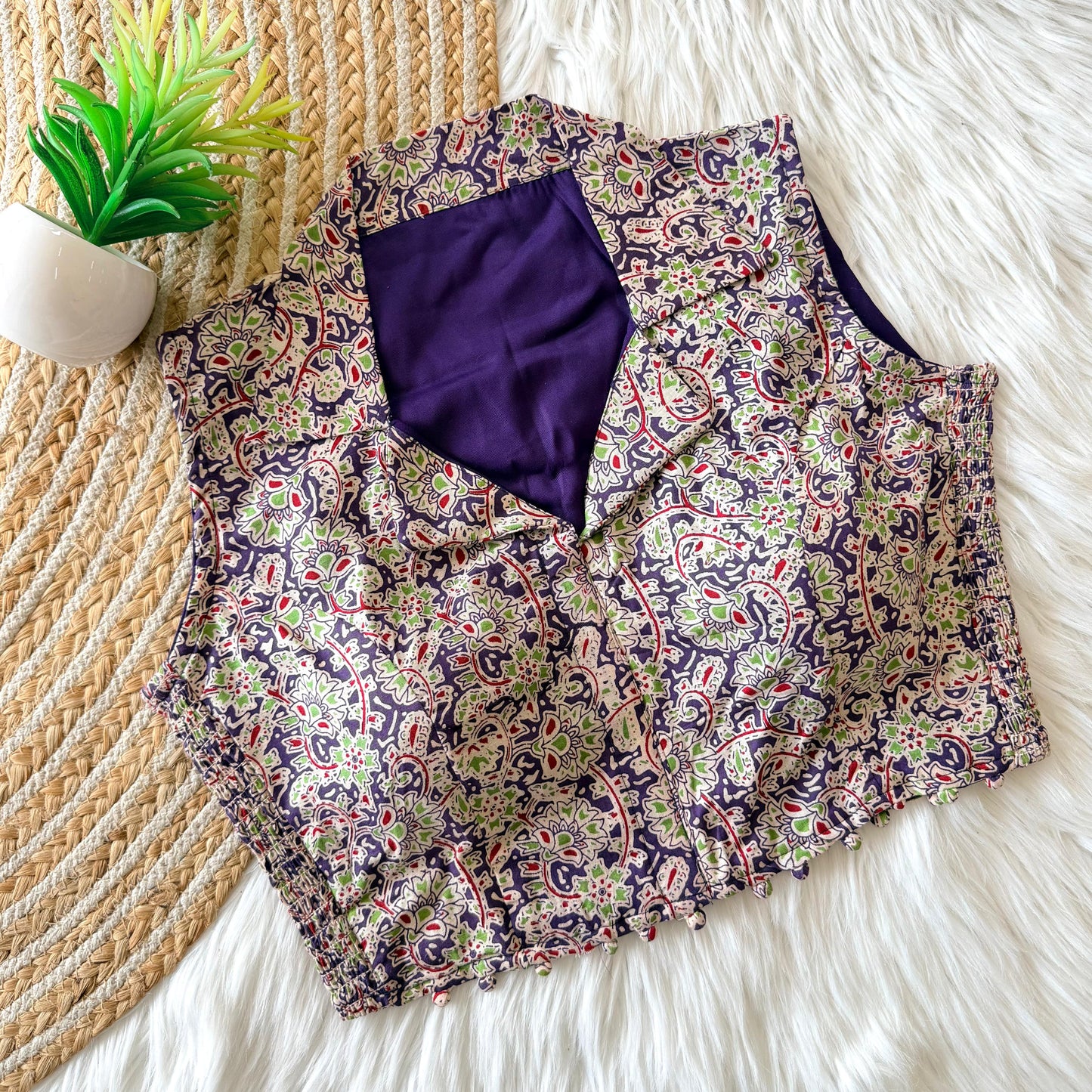 Beautiful hand block print with side elastic ready made blouse