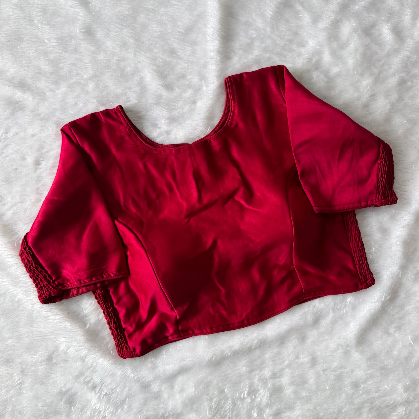 Soft silk fabric with elastic attach for better fitting ready made blouse