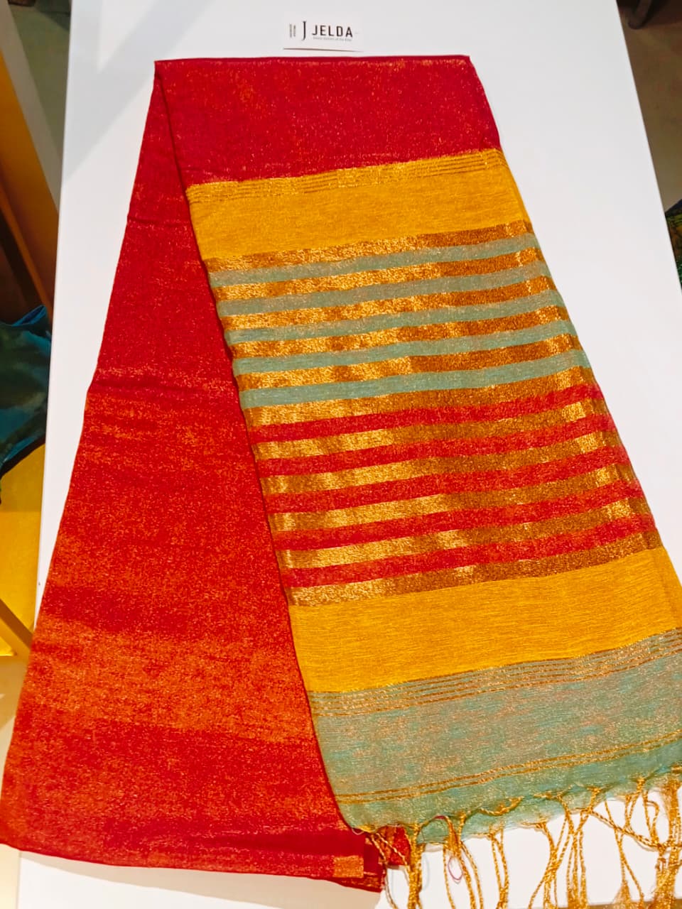 Pure tissue silk saree