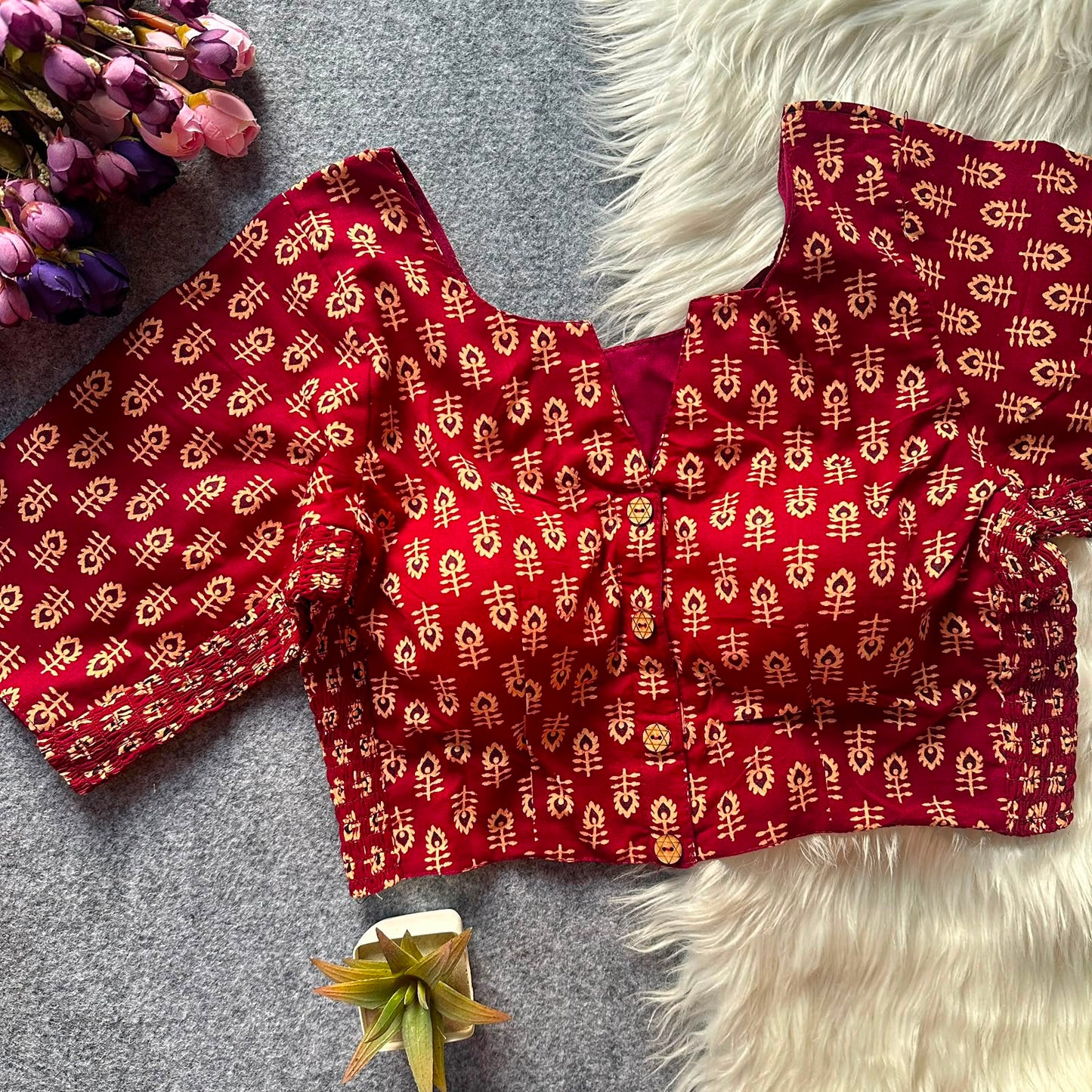 Beautiful hand block print with side elastic ready made blouse