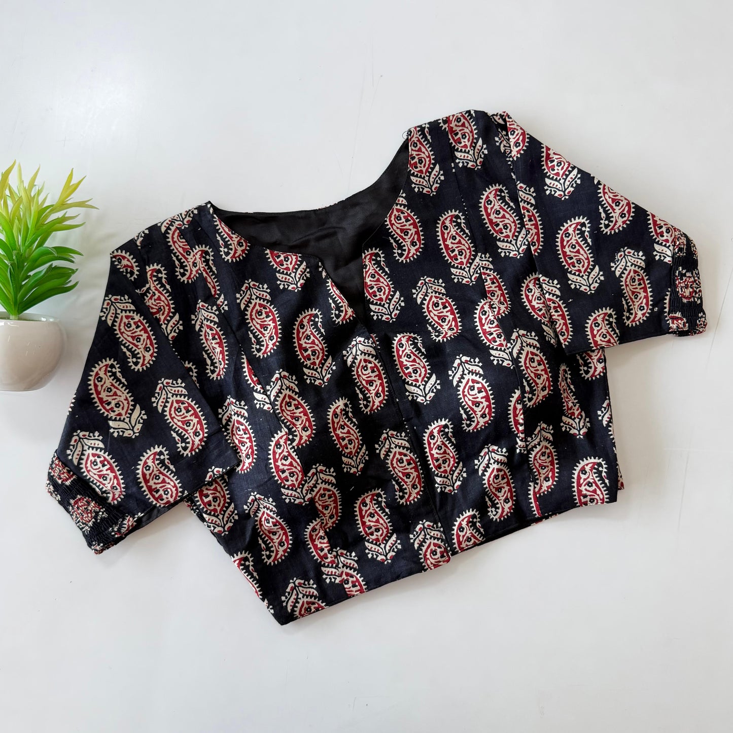 Beautiful hand block print with side elastic ready made blouse