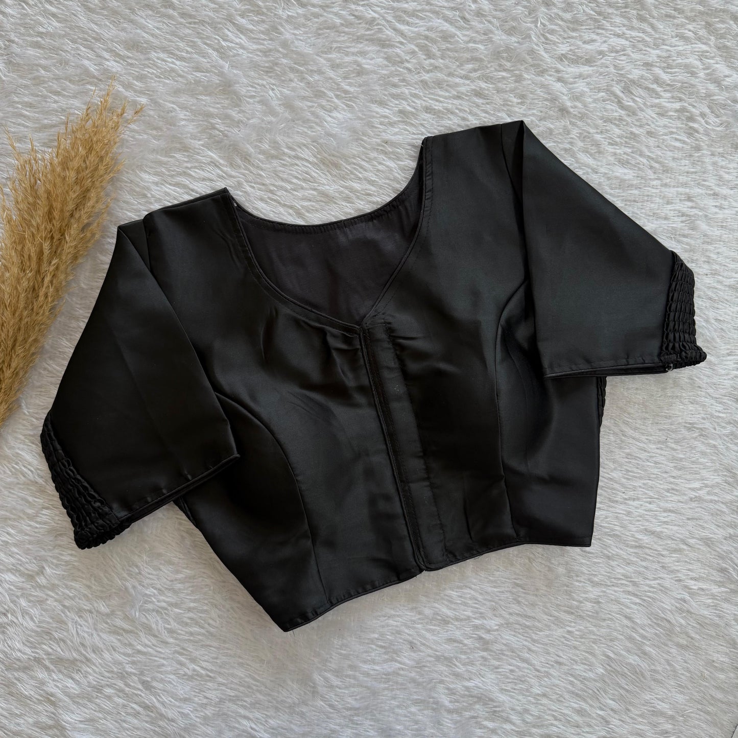 Soft silk fabric with elastic attach for better fitting ready made blouse