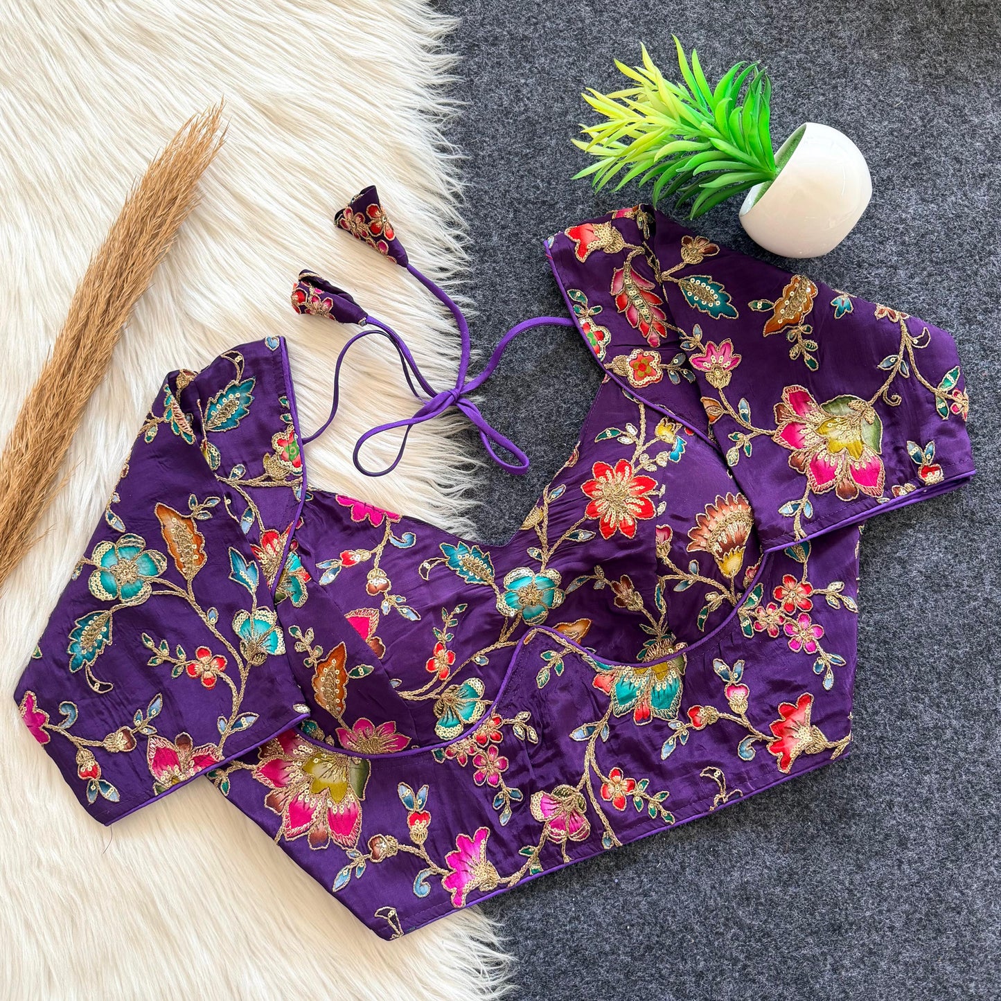 Beautiful flower print all over ready made blouse