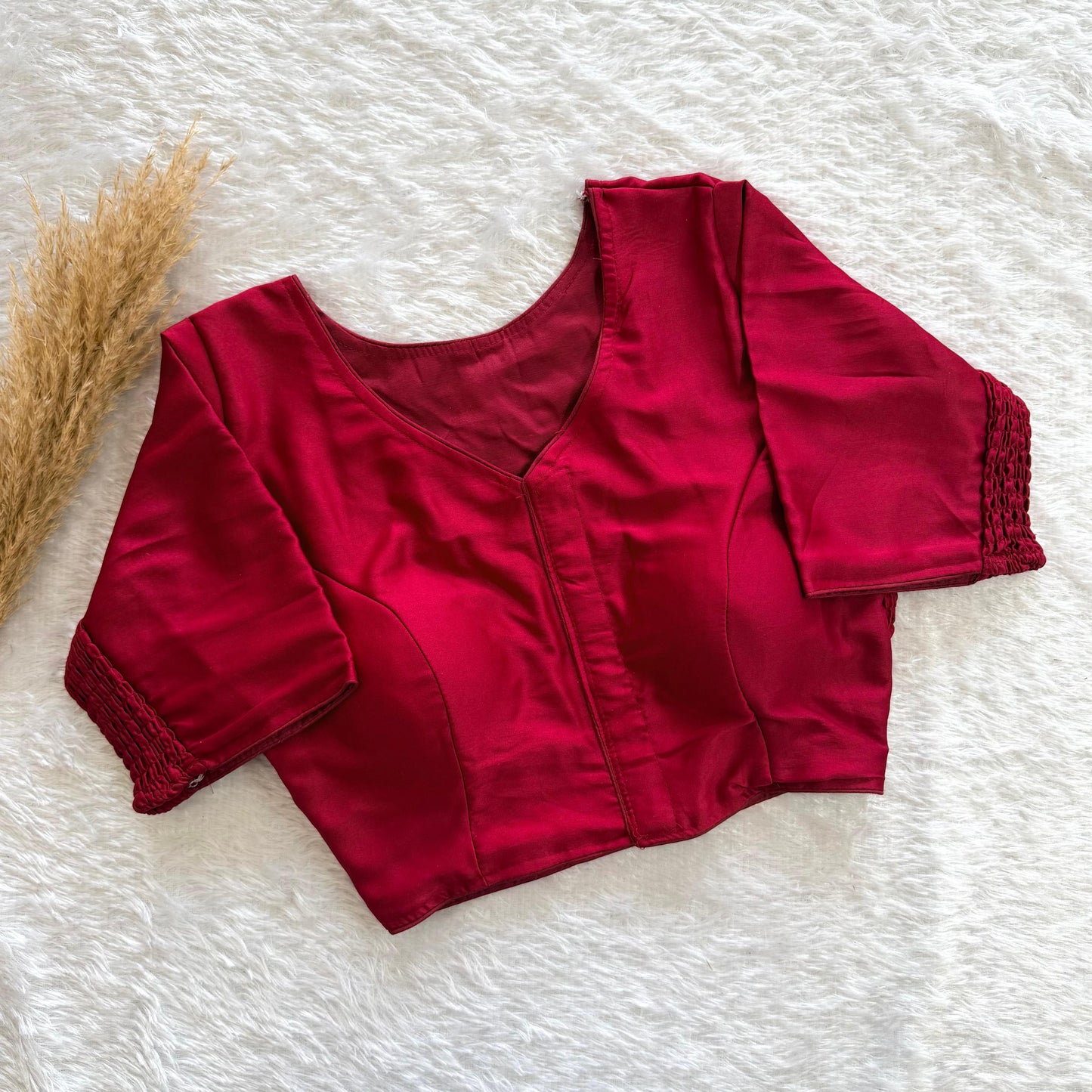 Soft silk fabric with elastic attach for better fitting ready made blouse