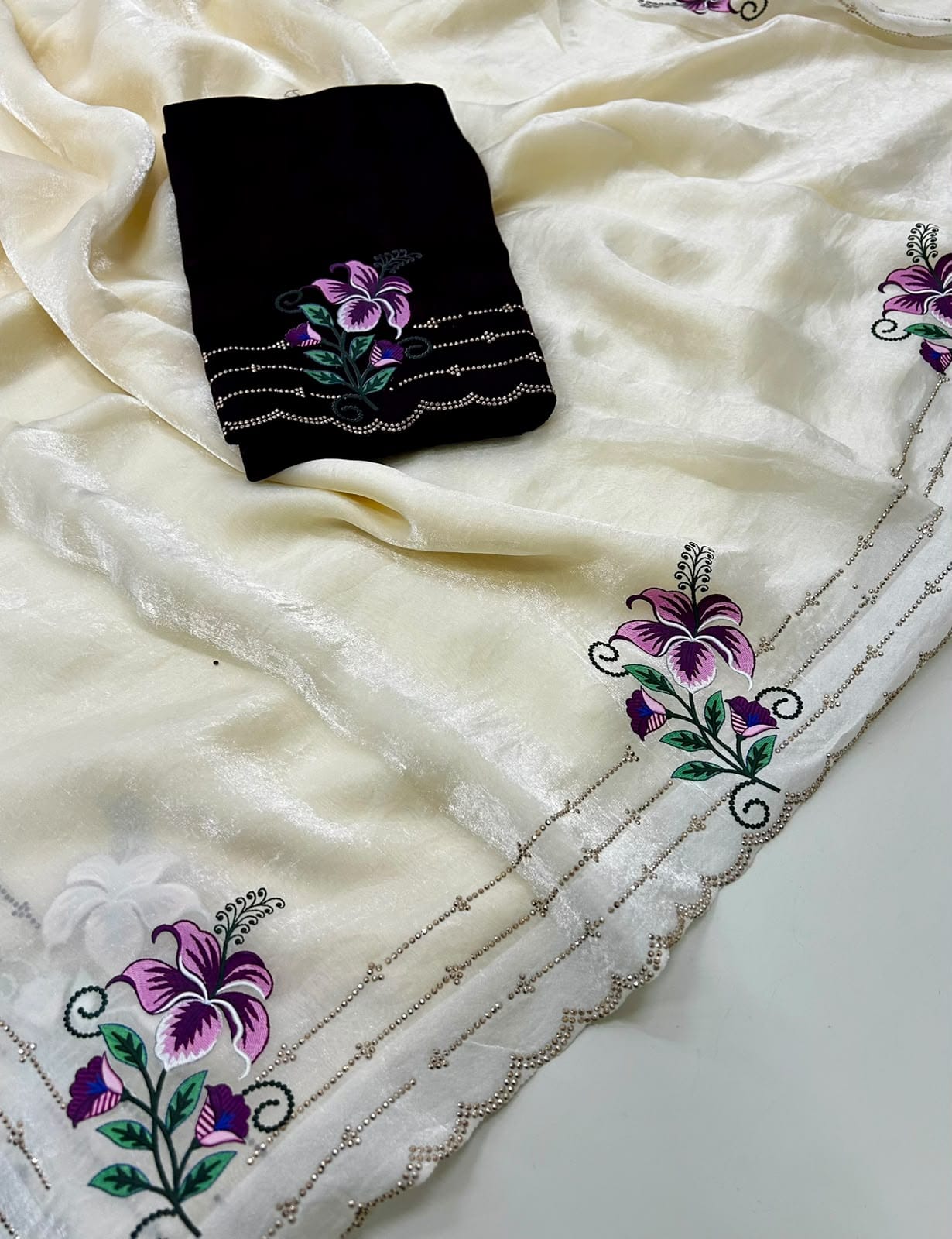 Partywear Crunchy fabric saree