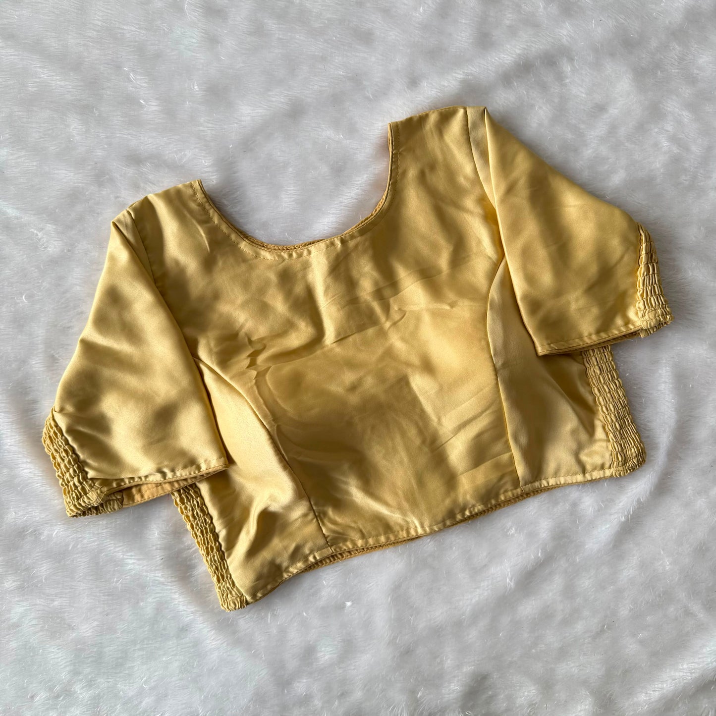 Soft silk fabric with elastic attach for better fitting ready made blouse