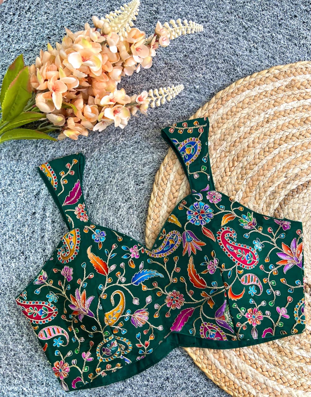 Pure crape sleeveless ready made blouse