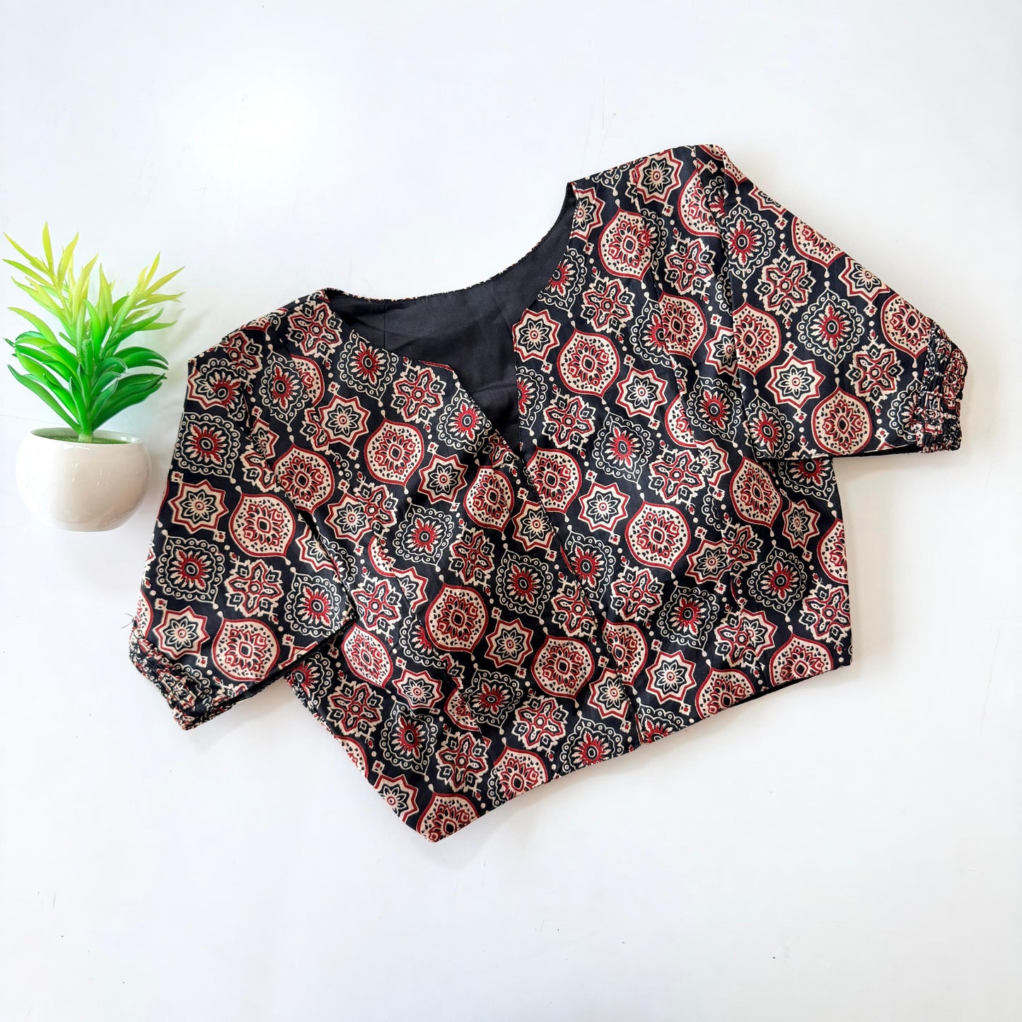 Beautiful hand block print with side elastic ready made blouse