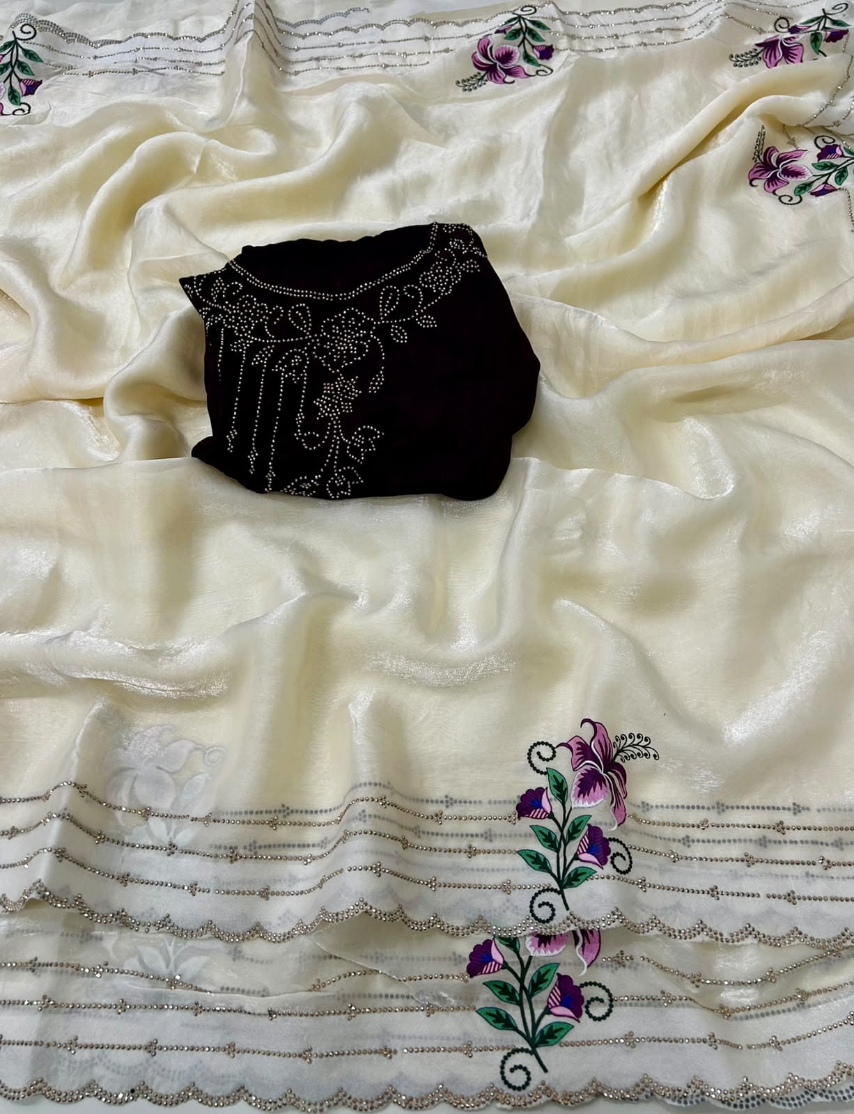 Partywear Crunchy fabric saree
