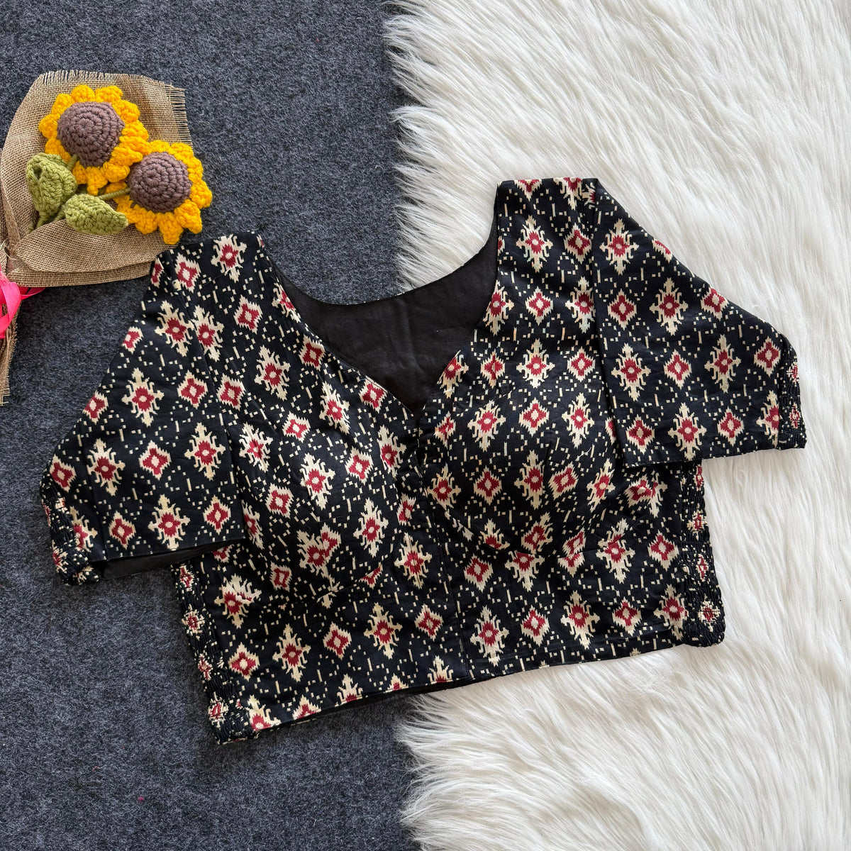 Beautiful hand block print with side elastic ready made blouse